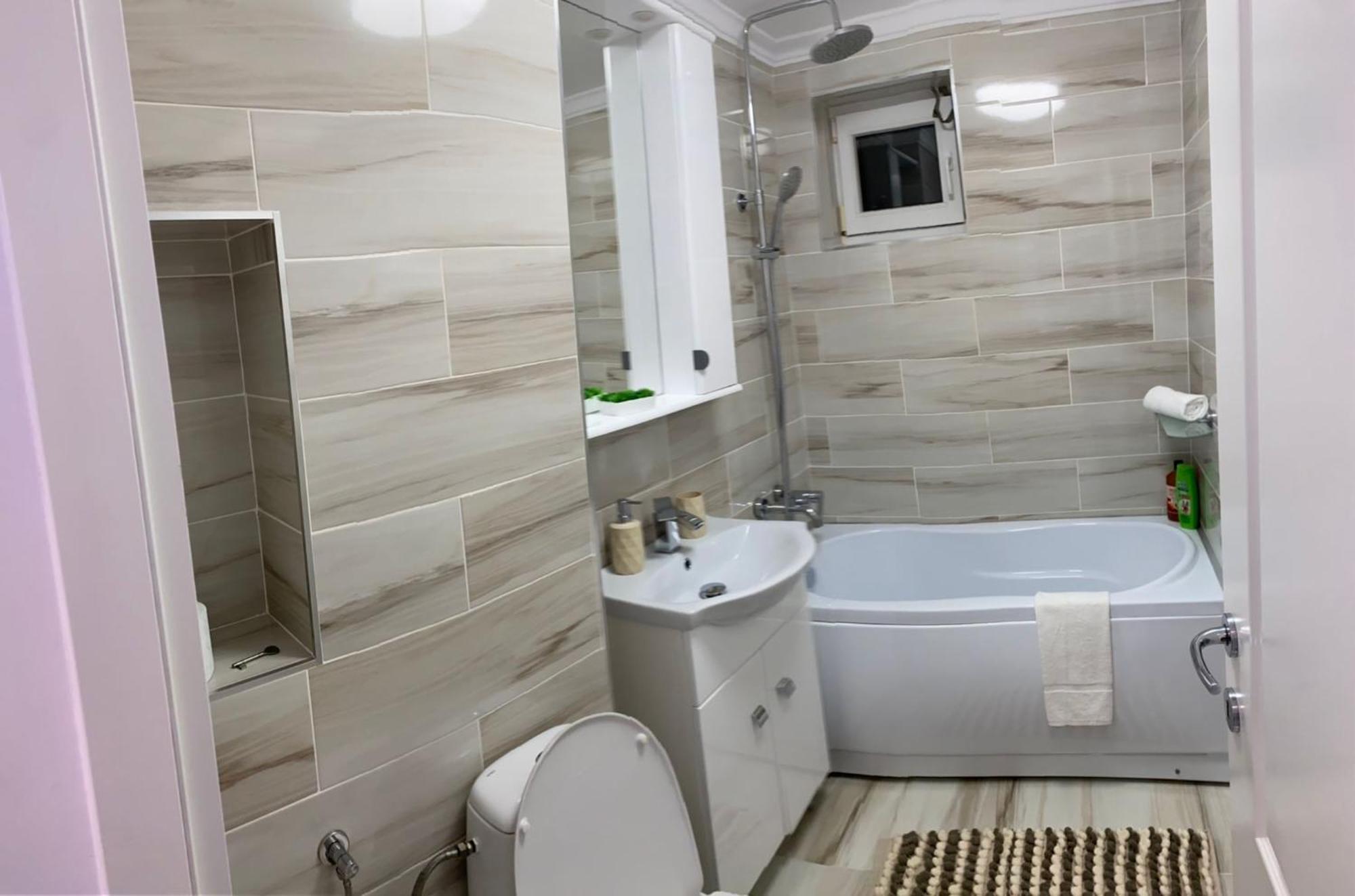 Apartament Areni Suceava Ngoại thất bức ảnh